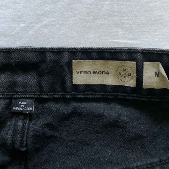 Vero moda Black denim miniskirt - Picture 2 of 4